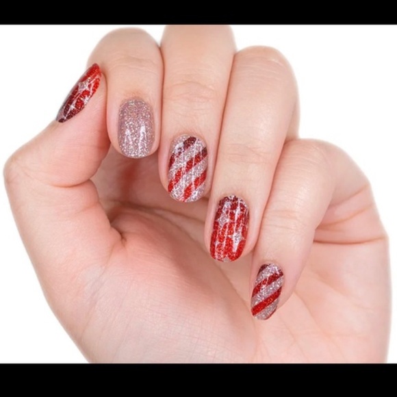 🎉3/$25 Wrap It Up, a sparkling gold & red wrapping paper stripes & diamond nails - Picture 3 of 7